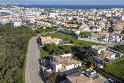 Moradia T3 para Venda em Lagos (São Sebastião e Santa Maria)