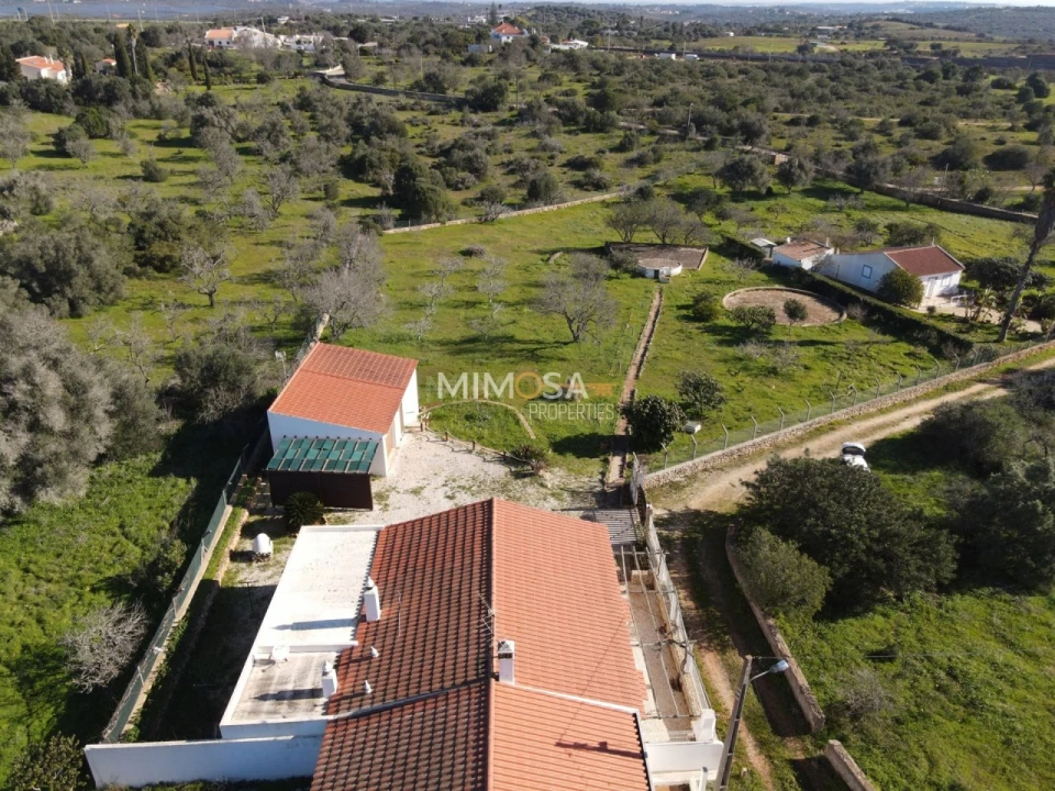 Quinta T4 para Venda em Bensafrim e Barão de São João Foto 8