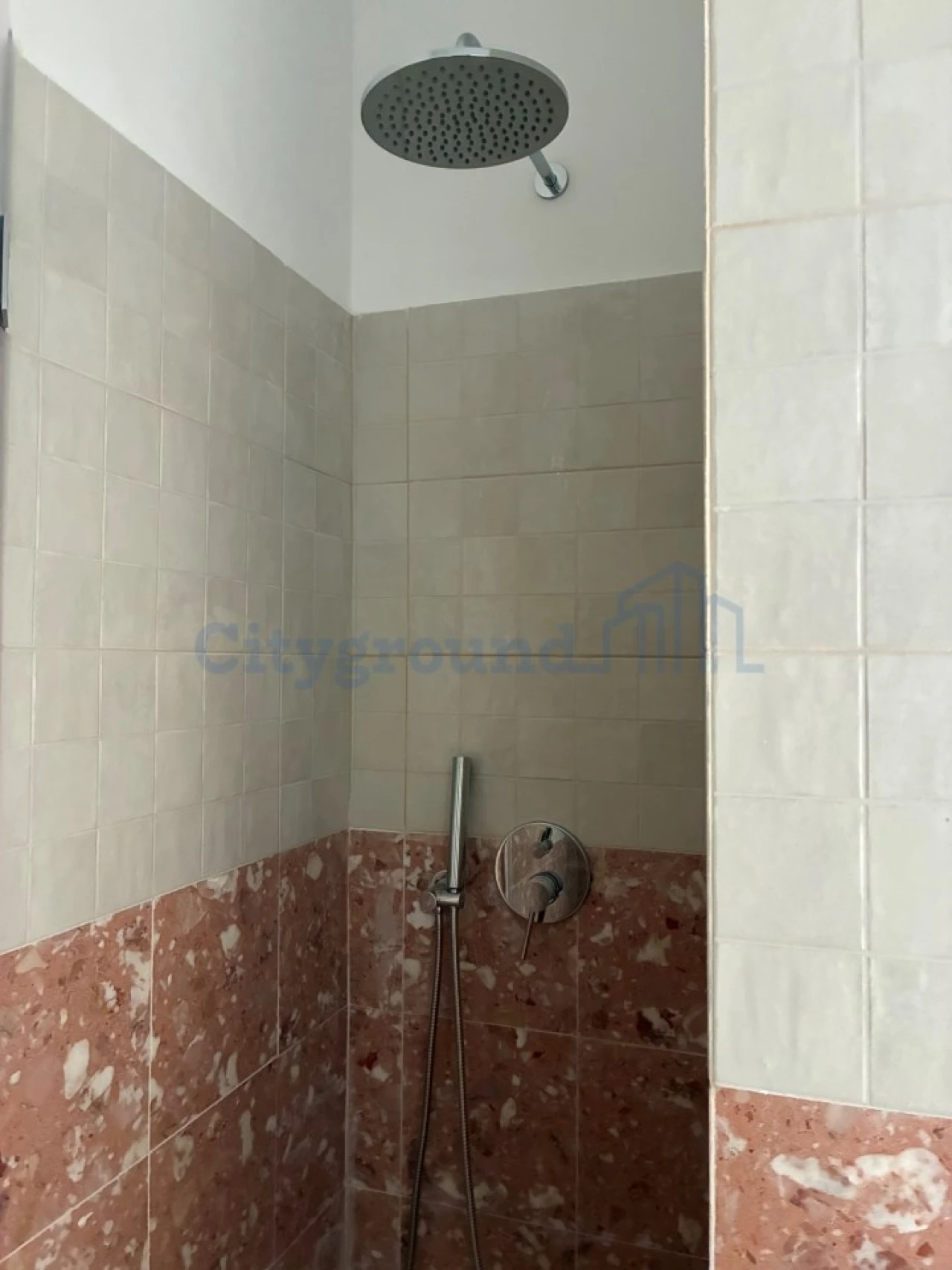 Apartamento T1 para Venda em São Vicente Foto 6