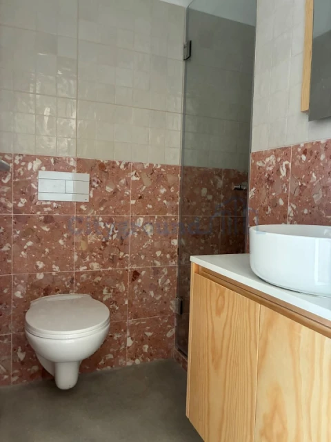 Apartamento T1 para Venda em São Vicente