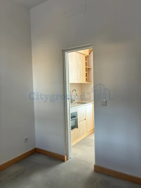 Apartamento T1 para Venda em São Vicente