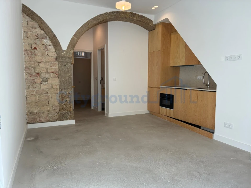 Apartamento T1 para Venda em São Vicente Foto 1
