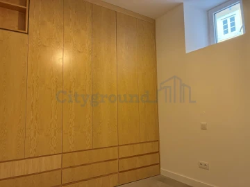 Apartamento T1 para Venda em São Vicente