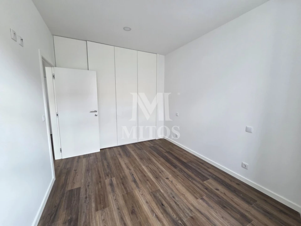 Apartamento T1 para Venda em Santa Maria Maior e Monserrate e Meadela Foto 8