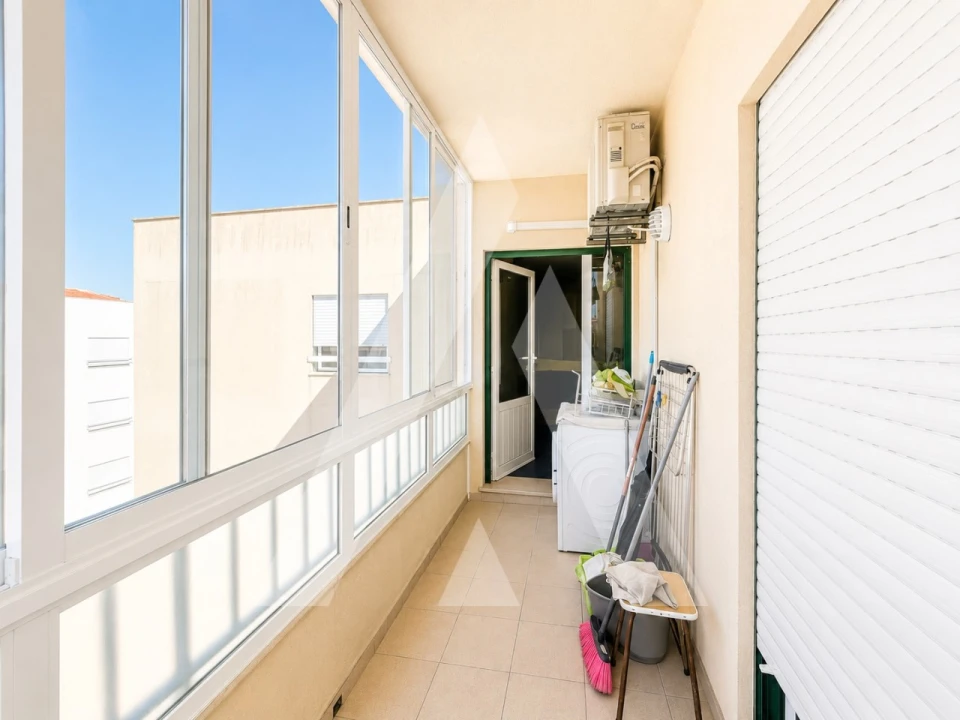 Apartamento T2 para Venda em Marinha Grande Foto 4