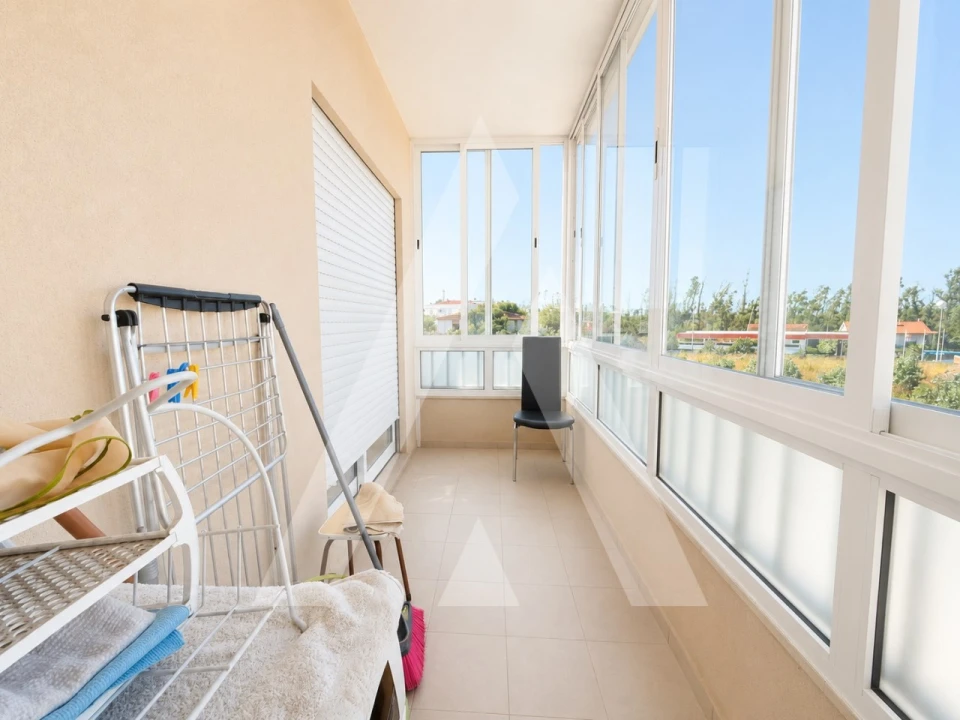 Apartamento T2 para Venda em Marinha Grande Foto 5