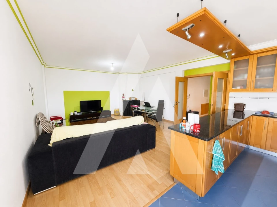 Apartamento T2 para Venda em Marinha Grande Foto 8