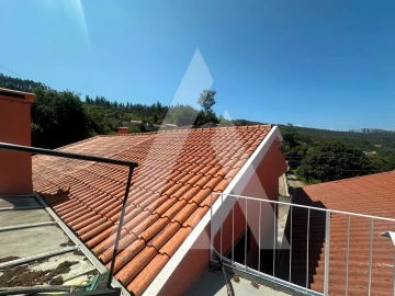 Moradia T3 para Venda em Cedrim e Paradela
