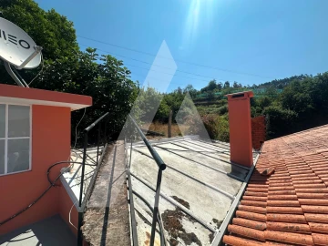 Moradia T3 para Venda em Cedrim e Paradela