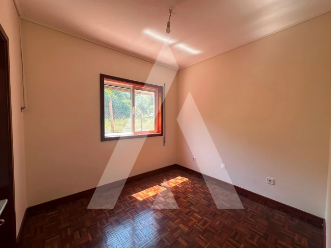 Moradia T3 para Venda em Cedrim e Paradela Foto 10