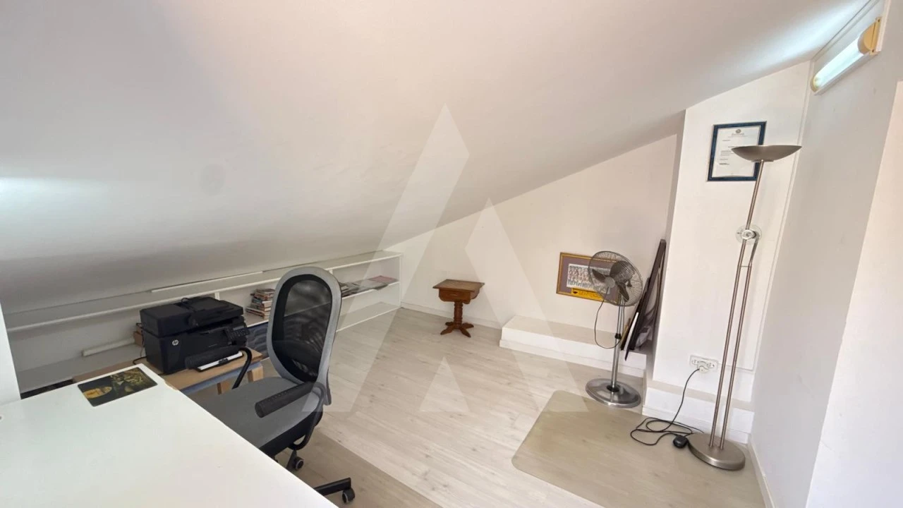 Apartamento T2 para Venda em Quarteira Foto 20