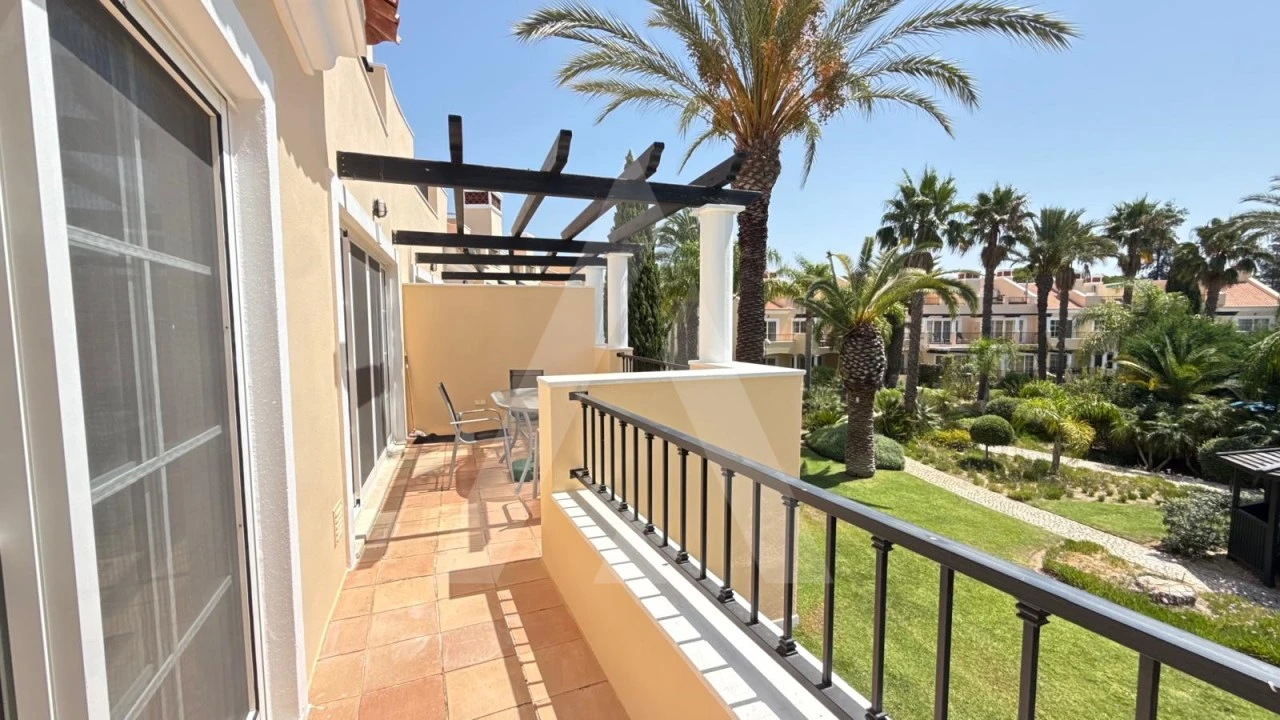 Apartamento T2 para Venda em Quarteira Foto 42