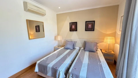 Apartamento T2 para Venda em Quarteira