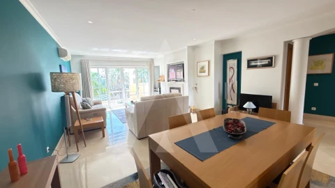 Apartamento T2 para Venda em Quarteira