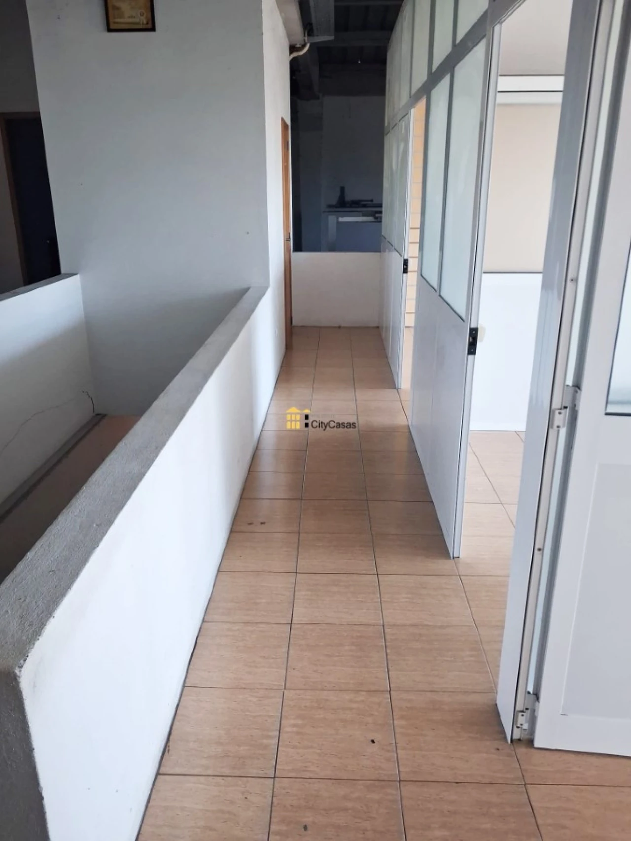 Armazém para Venda em Touguinha e Touguinhó Foto 11