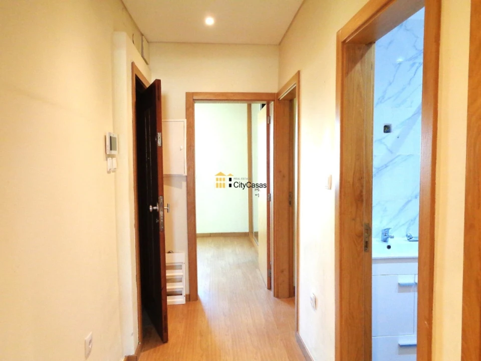 Apartamento T3 para Venda em Rio Tinto Foto 10