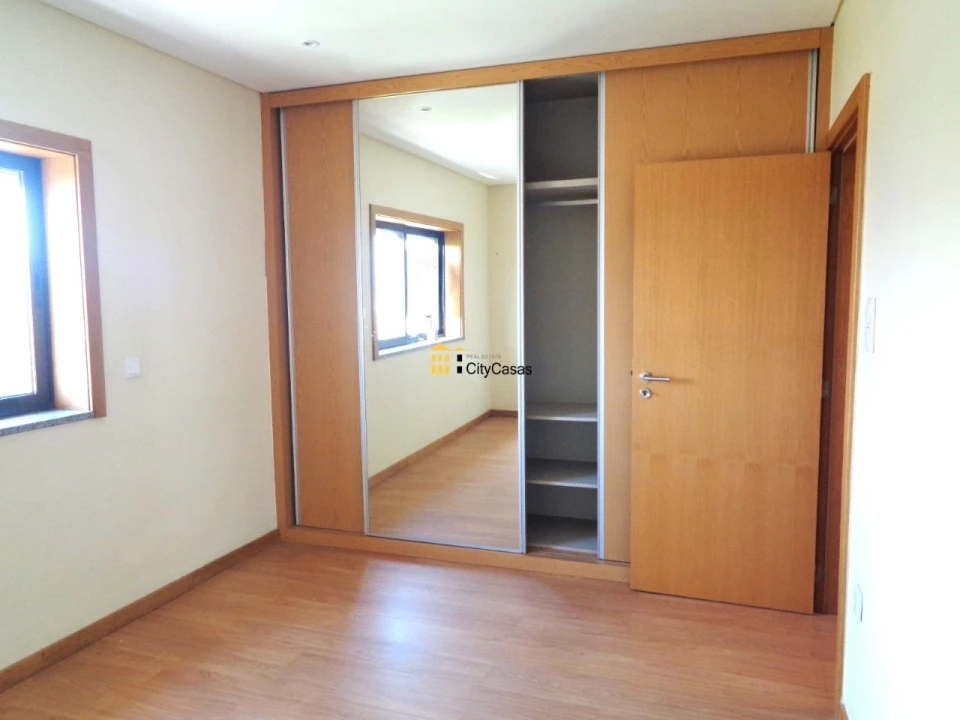 Apartamento T3 para Venda em Rio Tinto Foto 7