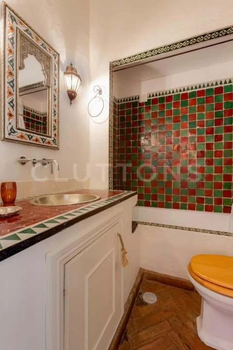 Negócio para Venda em Lagos (São Sebastião e Santa Maria)