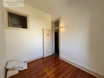 Prédio para Venda em São Vicente