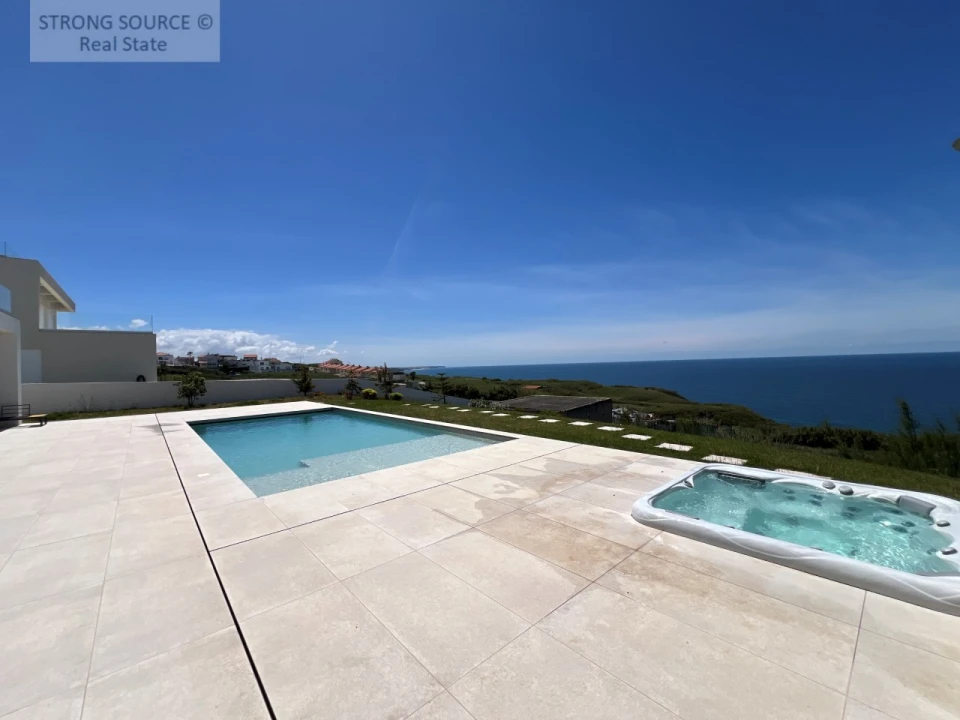 Moradia T5 para Venda em Lourinhã e Atalaia Foto 7