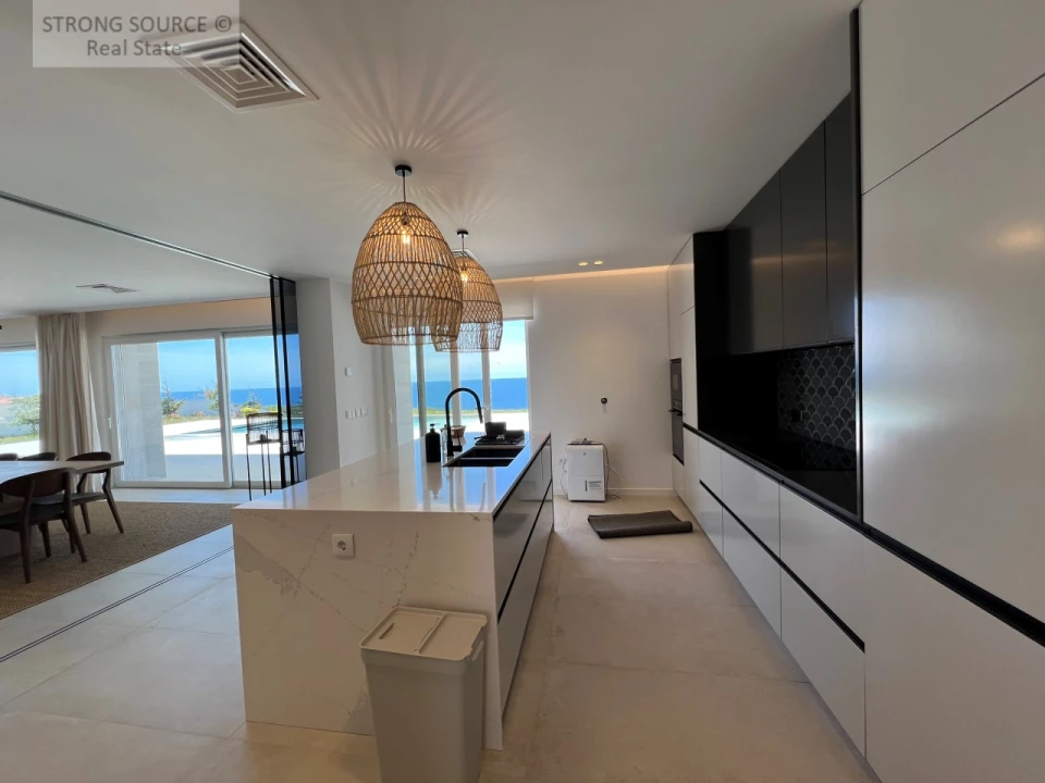 Moradia T5 para Venda em Lourinhã e Atalaia Foto 9