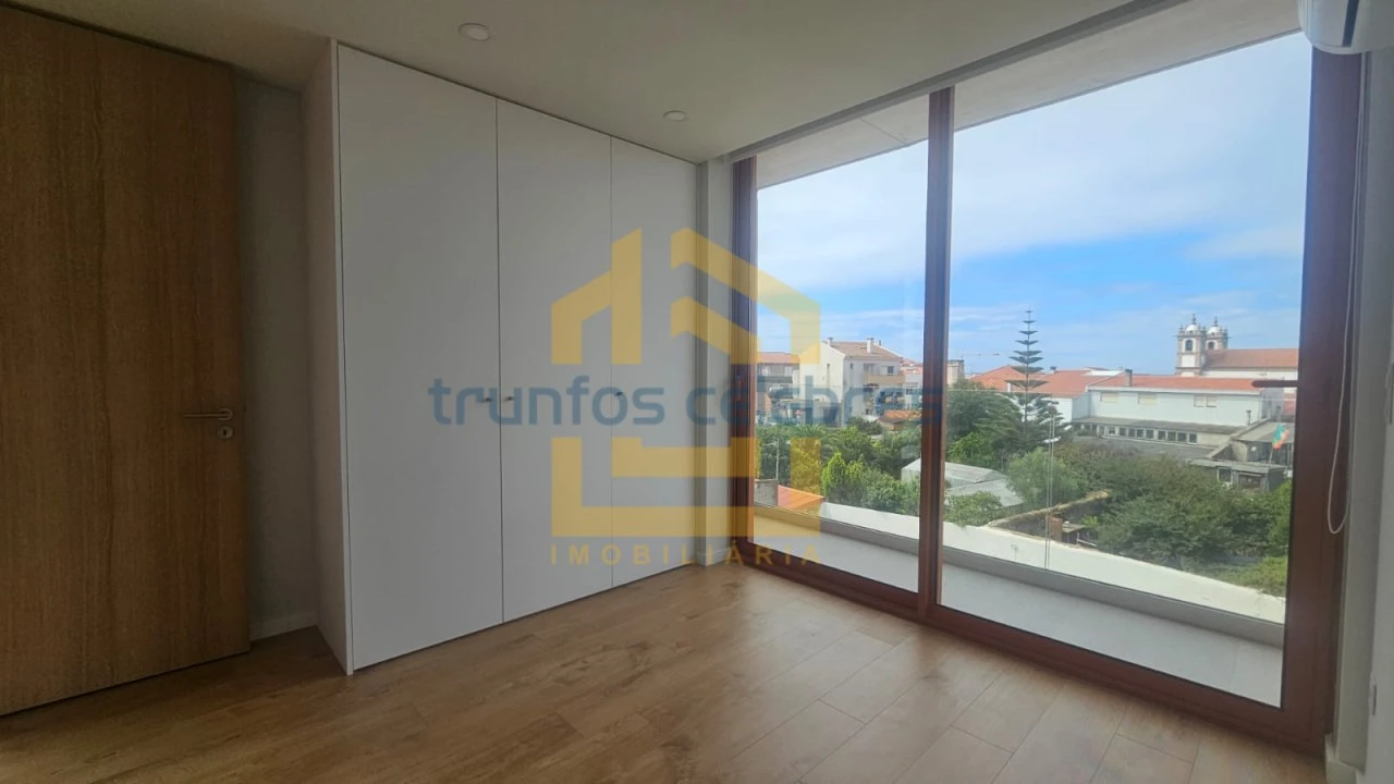 Apartamento T2 para Venda em Póvoa de Varzim, Beiriz e Argivai Foto 3
