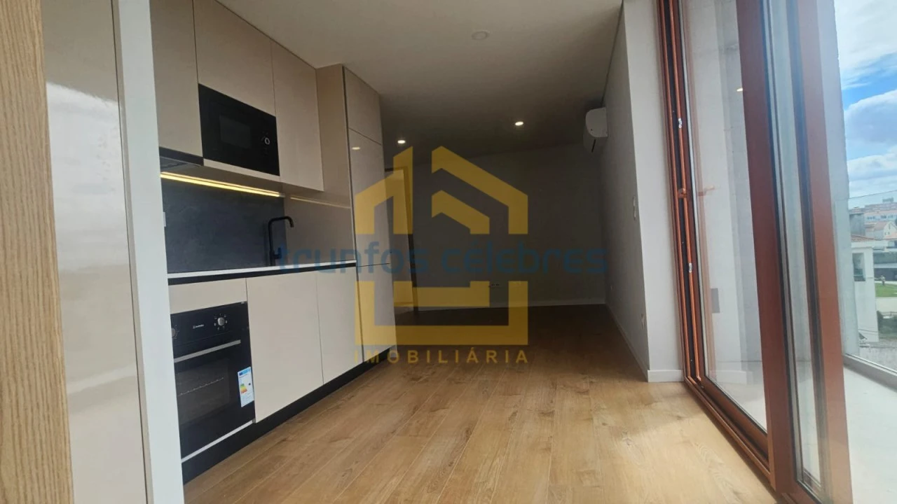 Apartamento T2 para Venda em Póvoa de Varzim, Beiriz e Argivai Foto 7