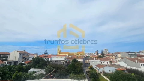 Apartamento T2 para Venda em Póvoa de Varzim, Beiriz e Argivai
