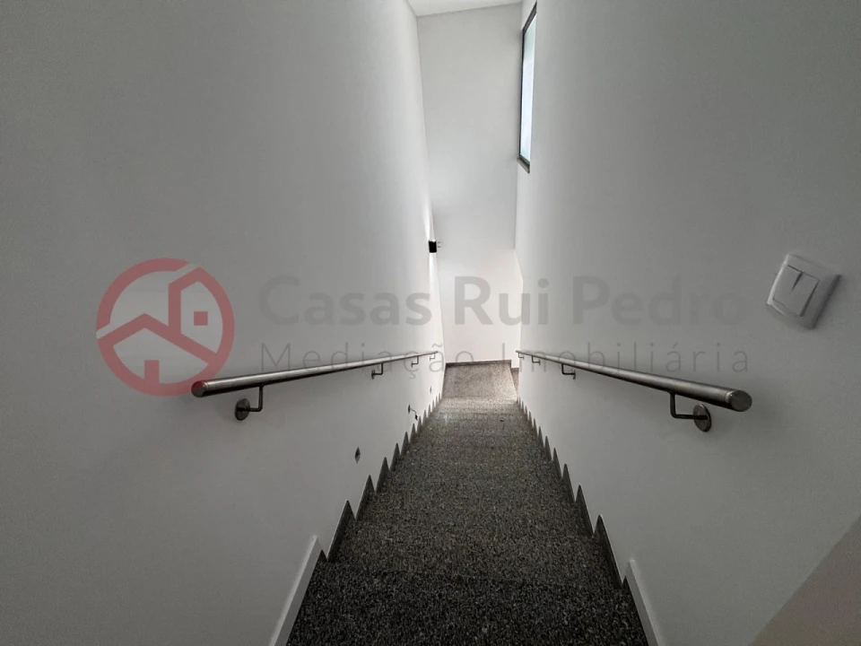 Apartamento T2 para Venda em Almada, Cova da Piedade, Pragal e Cacilhas Foto 13