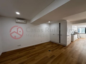 Apartamento T2 para Venda em Almada, Cova da Piedade, Pragal e Cacilhas