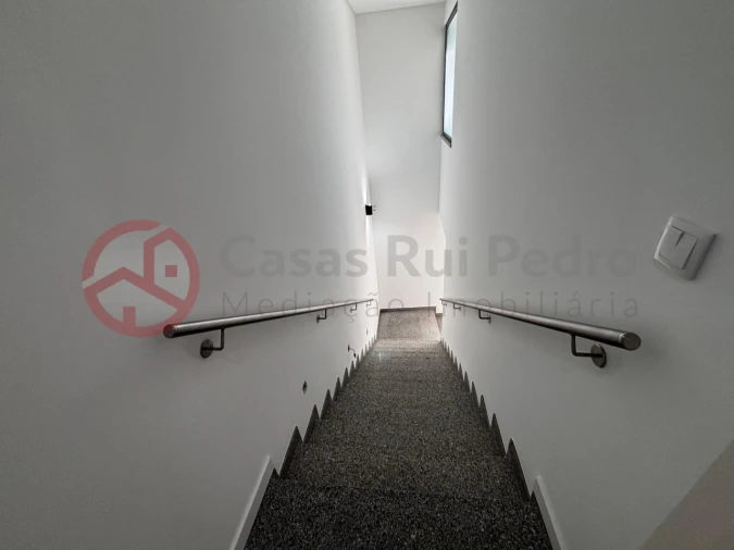 Apartamento T2 para Venda em Almada, Cova da Piedade, Pragal e Cacilhas Foto 13