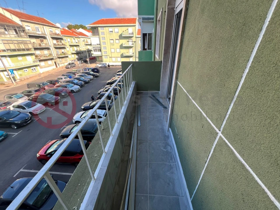 Apartamento T2 para Venda em Almada, Cova da Piedade, Pragal e Cacilhas Foto 14