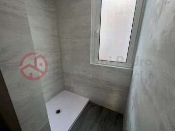 Apartamento T2 para Venda em Almada, Cova da Piedade, Pragal e Cacilhas