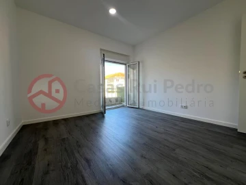 Apartamento T2 para Venda em Almada, Cova da Piedade, Pragal e Cacilhas