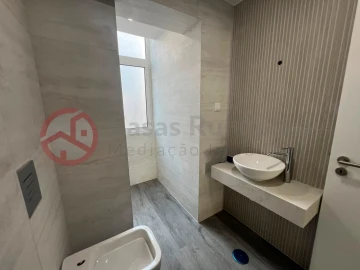Apartamento T2 para Venda em Almada, Cova da Piedade, Pragal e Cacilhas