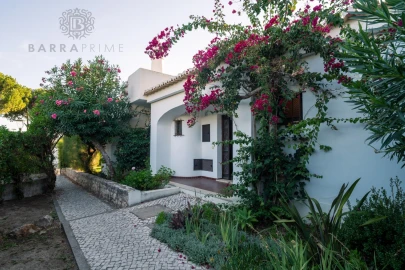 Moradia T2 para Venda em Porches