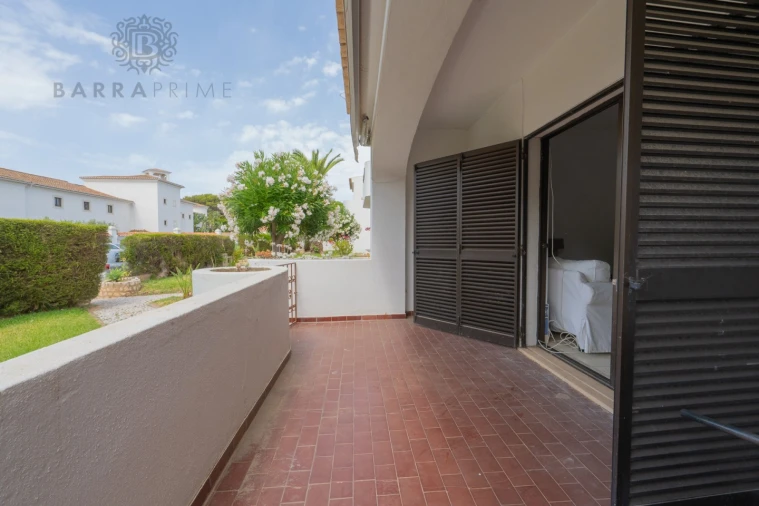 Moradia T2 para Venda em Porches Foto 9