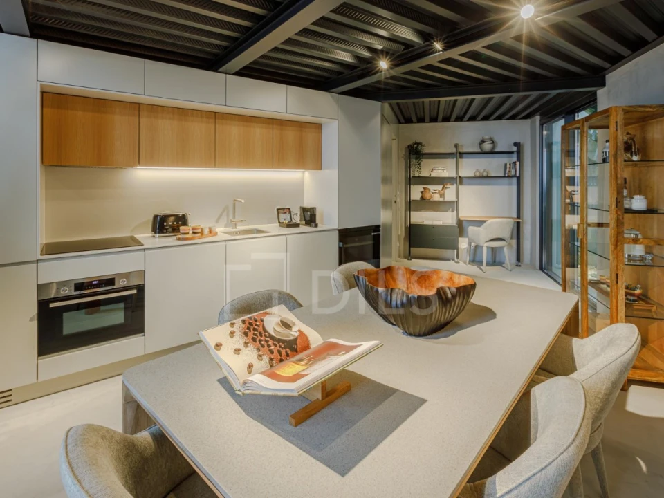 Apartamento T1 para Venda em Campolide Foto 17