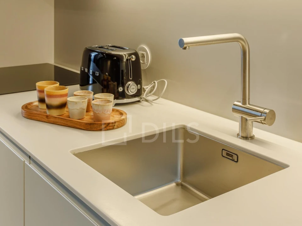 Apartamento T1 para Venda em Campolide Foto 19