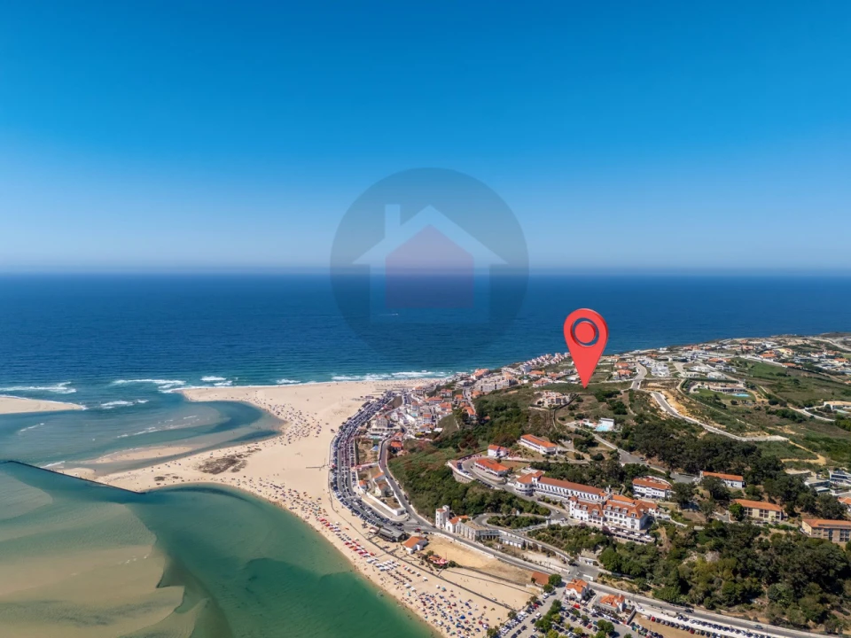 Terreno para Venda em Foz do Arelho Foto 1