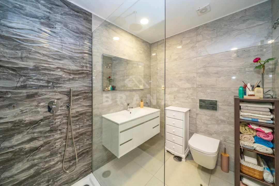 Apartamento para Venda em Rebordões Foto 26