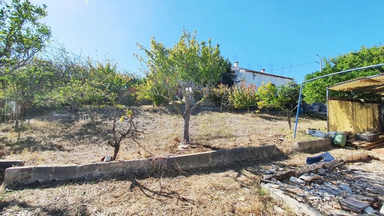 Terreno para Venda em Cacém e São Marcos Foto 2