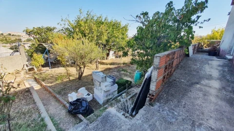 Terreno para Venda em Cacém e São Marcos