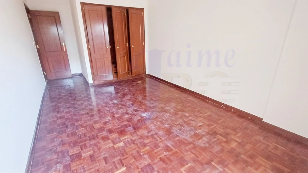 Apartamento T2 para Venda em Algueirão-Mem Martins Foto 10