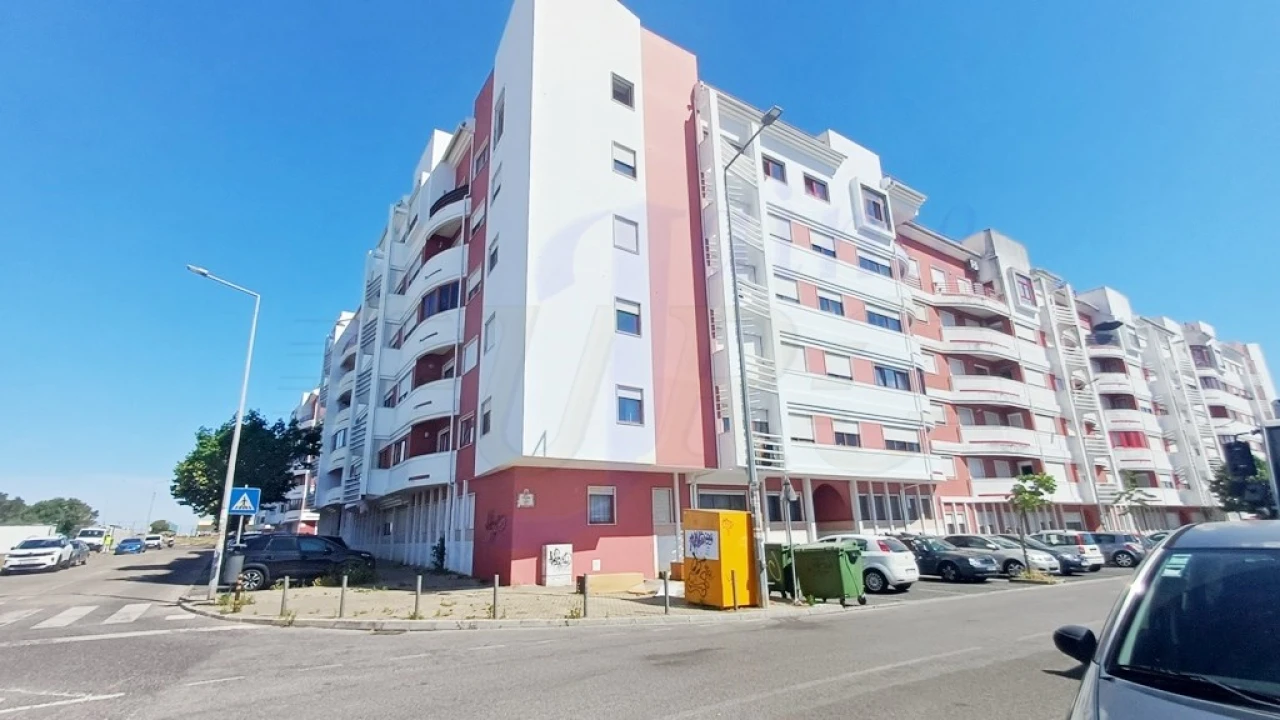 Apartamento T2 para Venda em Algueirão-Mem Martins Foto 19