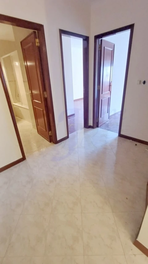 Apartamento T2 para Venda em Algueirão-Mem Martins