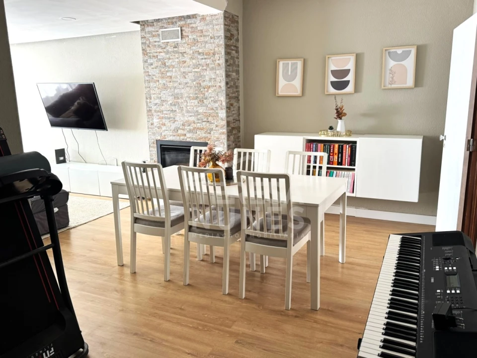 Apartamento T4 para Venda em Santiago do Cacém, Santa Cruz e São Bartolomeu da Serra Foto 3