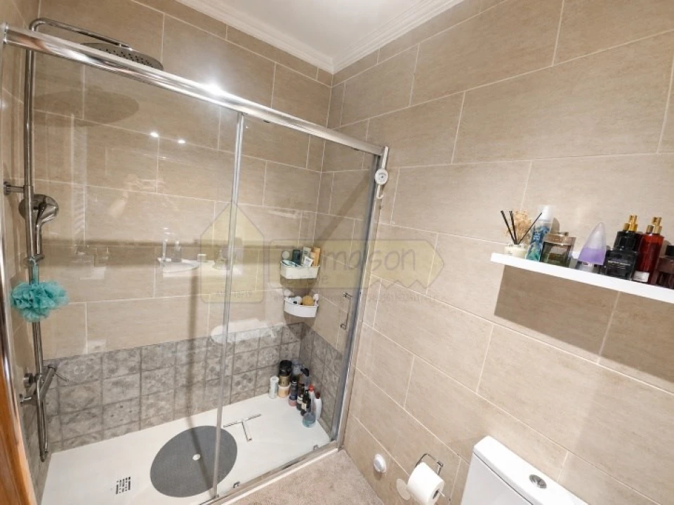 Apartamento T2 para Venda em Montenegro Foto 7