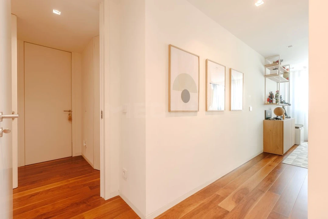 Apartamento T3 para Venda em Gavião Foto 17