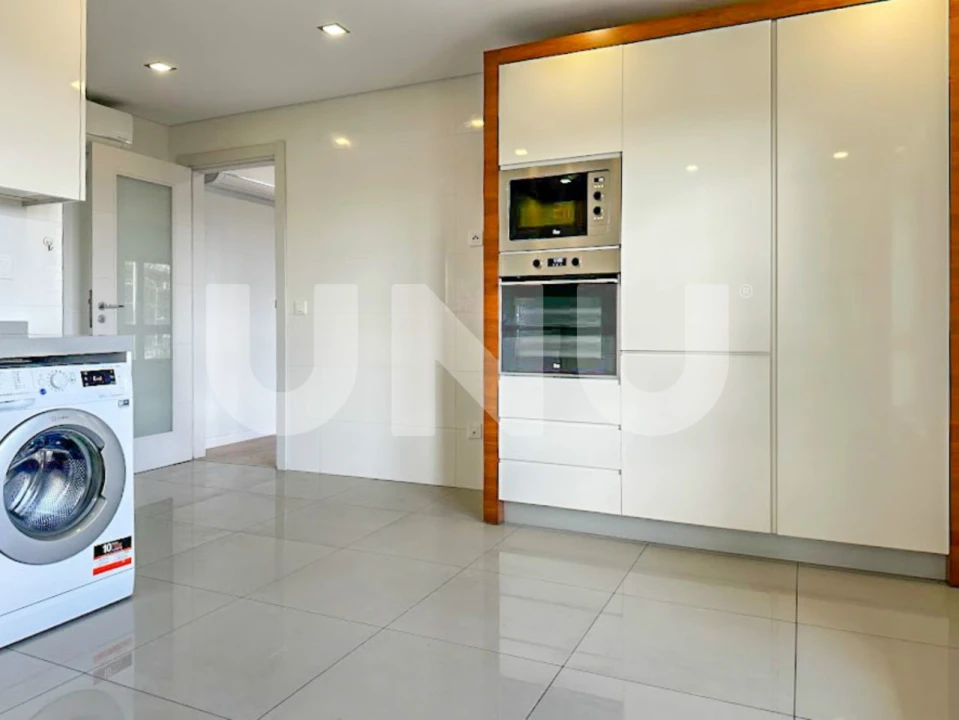 Apartamento T3 para Arrendamento em Covilhã e Canhoso Foto 4